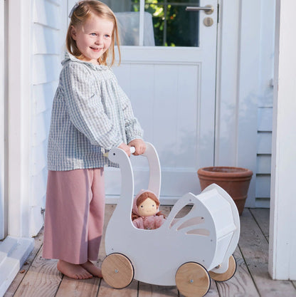 Sweet Swan Pram - Natural