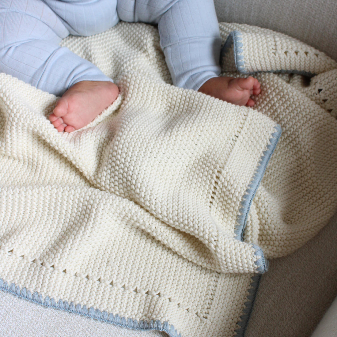 Trim Knit Blanket - Powder Blue