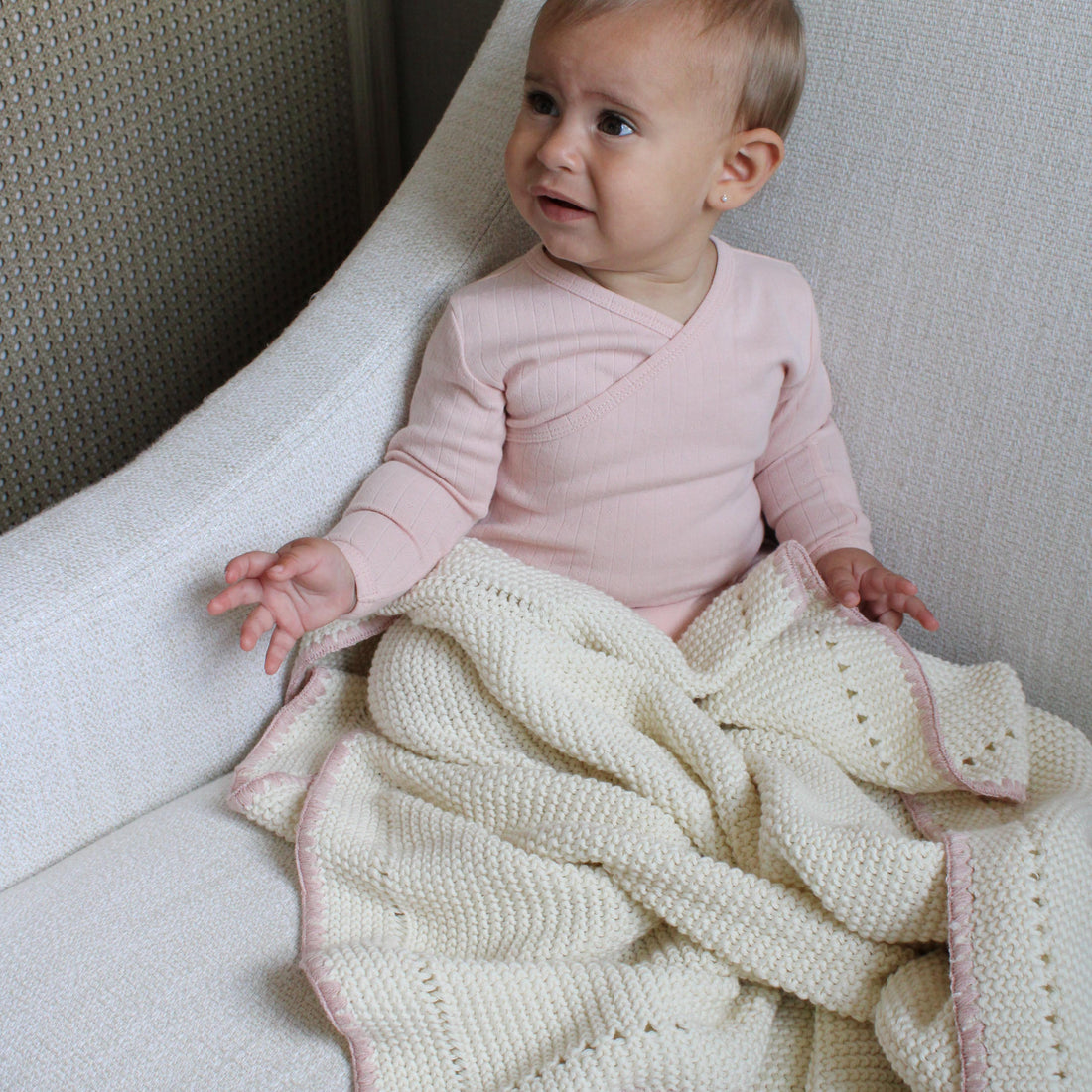 Trim Knit Blanket - Blush