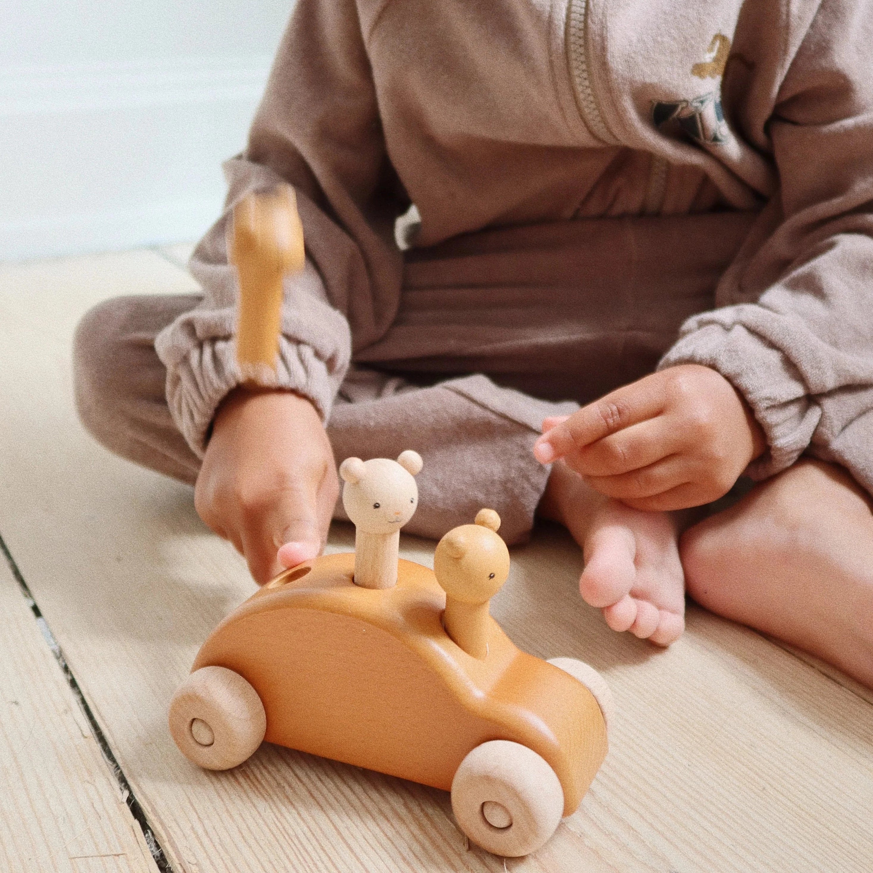 Wooden Pop Up Car - Brown