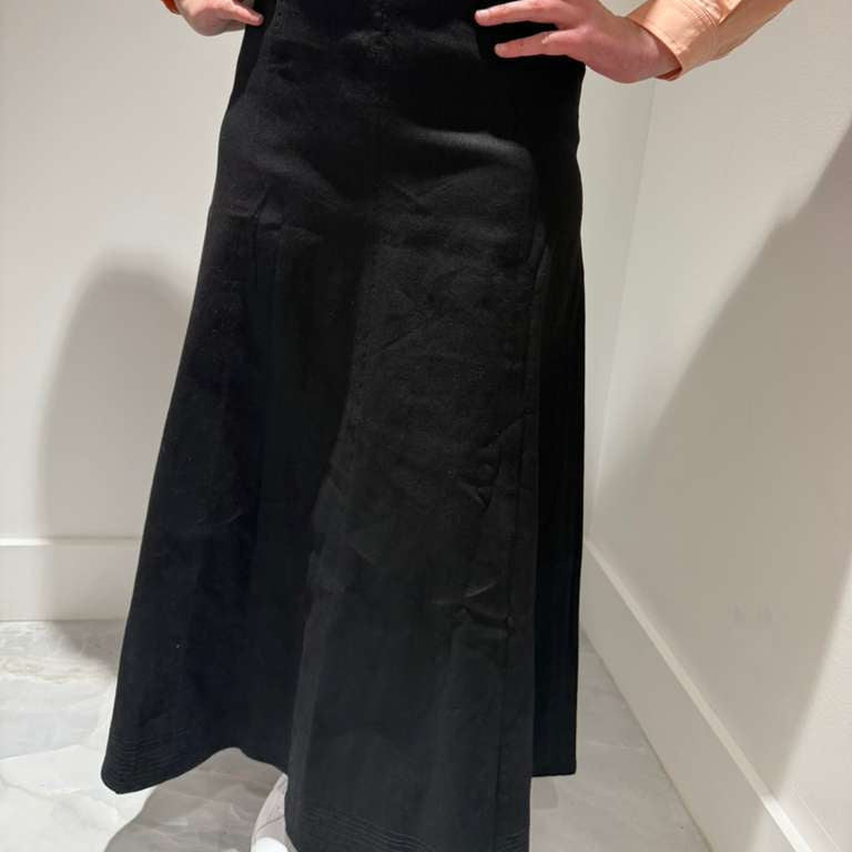 Seam Skirt - Black