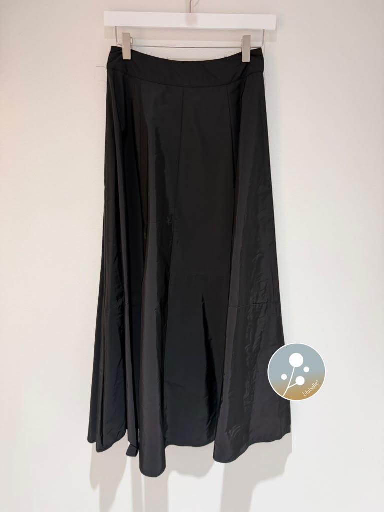 Bow Tafetta Skirt - Black