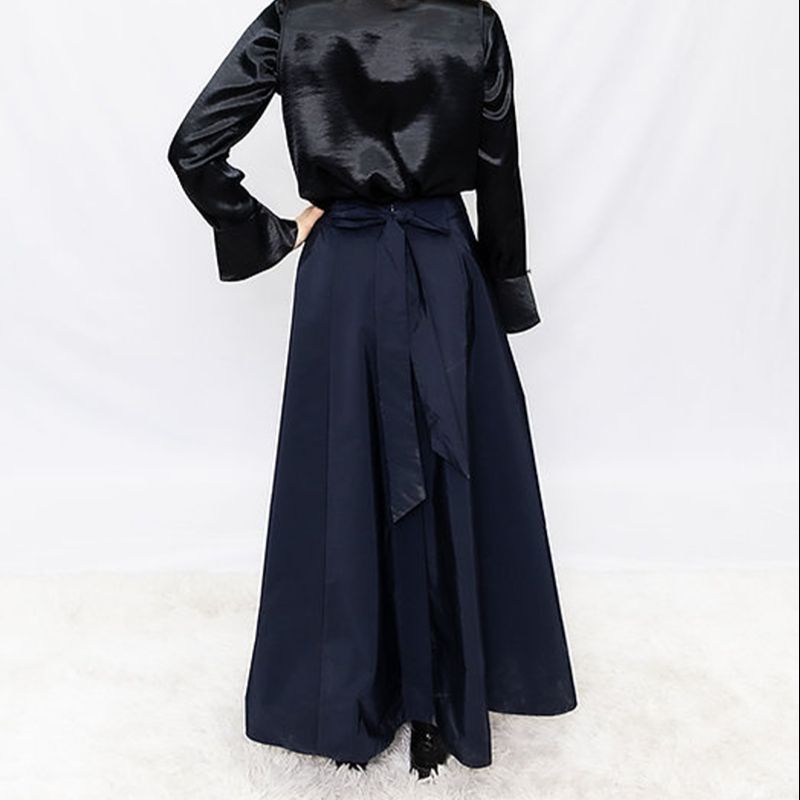 Bow Tafetta Skirt - Black