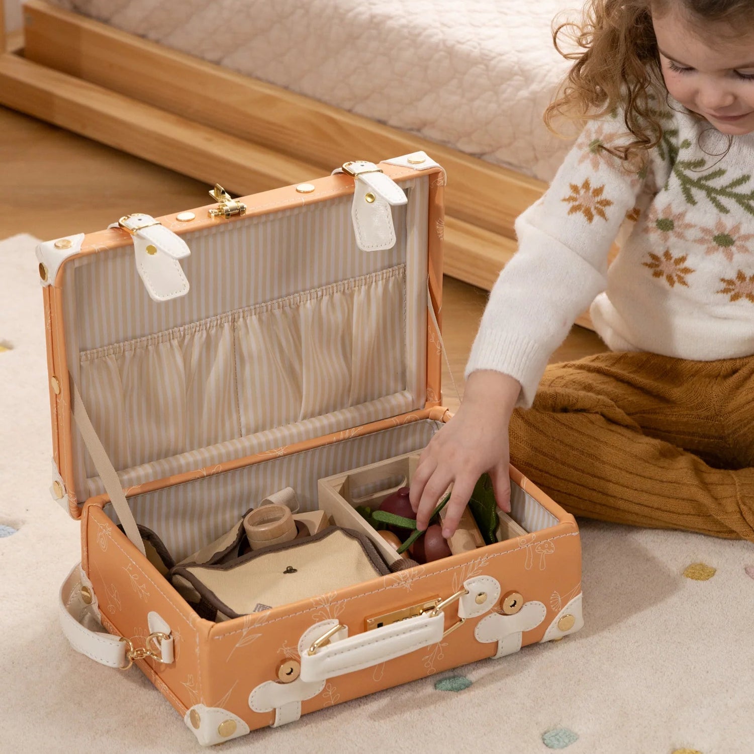 Leather Play Suitcase - Nature